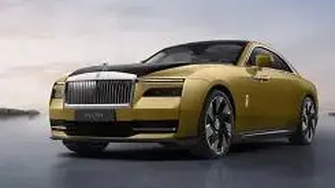 “高市妆容精致，引日本网友调侃”