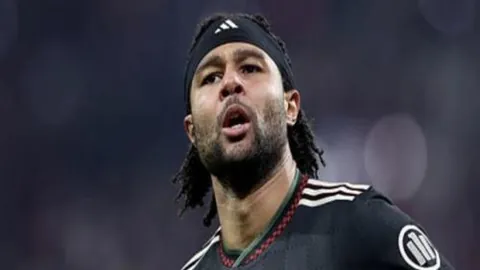 林诗恩与谢宇昇携手新加坡保龄球公开赛夺冠